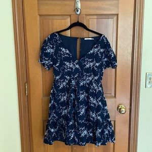 francesca’s (mi ami) medium dress - navy with white embroidery